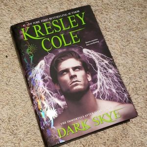Dark Skye Book #YY
